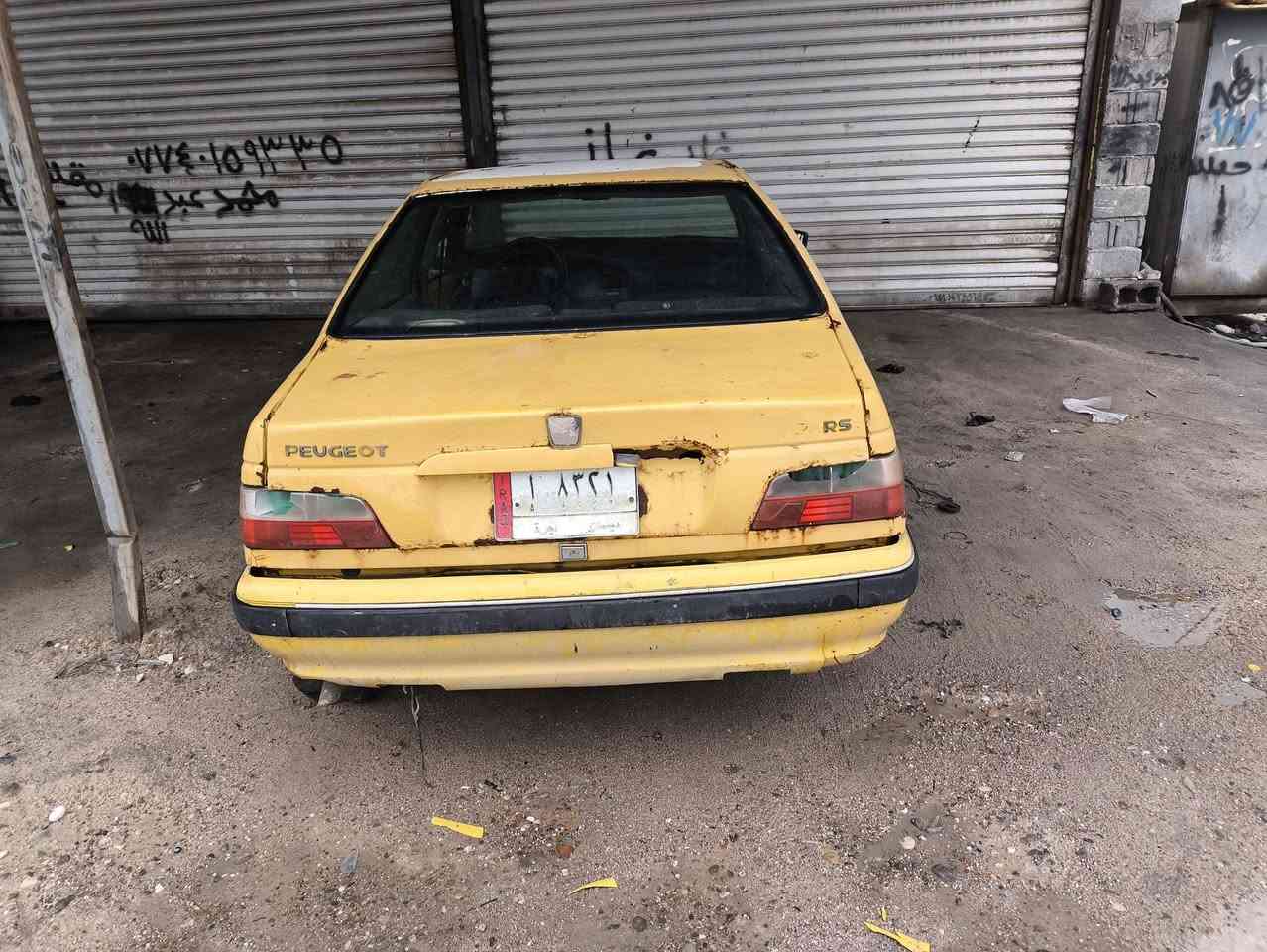 السلام عليكم بيجو بارس 2012
سنويه منتهيه راعيه موجود مكينه توني مجفته ع ايدي
العنوان البصره كرمة علي 
السعر 12ورقه وبيه مجال 
***********
