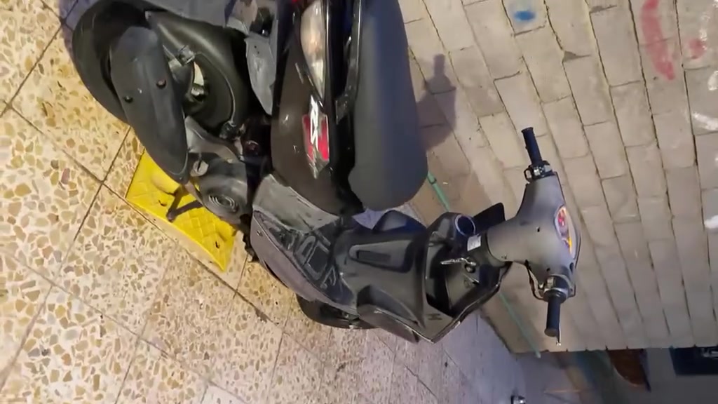 السلام دراجه ماكس مضلع مكفوله من طول لطول بس مفتوحه بدل بستم دراجه نضيفه نكره سلف كهربايات شغاله كله انضف من الصوره مكاني بصره قرنه ***********
