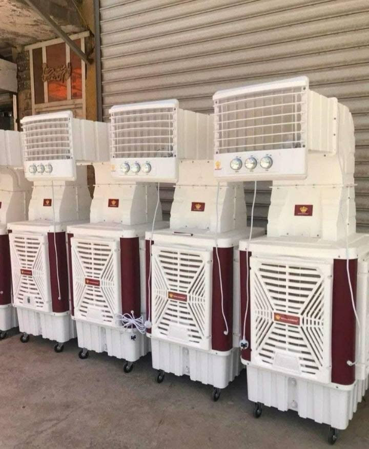 ثلاجات ٣٠ قدم مجمدات ١٤ قدم كنفيره حجم ٥٠ براد ماي غسالات ٣٩ كيلو سبالت ٢طن *********** هذا رقم راعيه بي واتساب جديد
