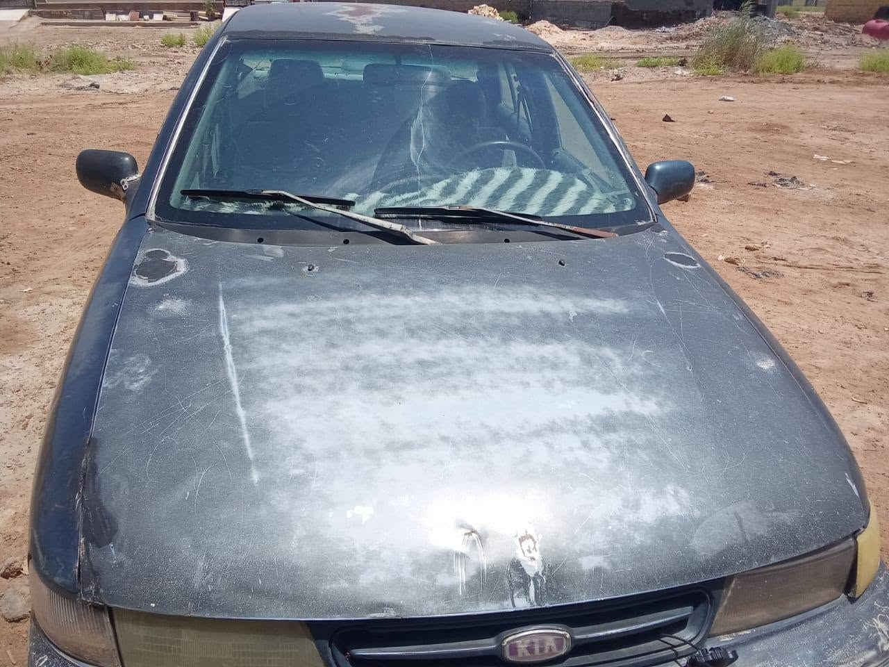 كيا سيفيا موديل 93 رقم واسط گير محرك مكفول السعر 16 وبيها مجال للتواصل *********** المكان واسط زبيديه
