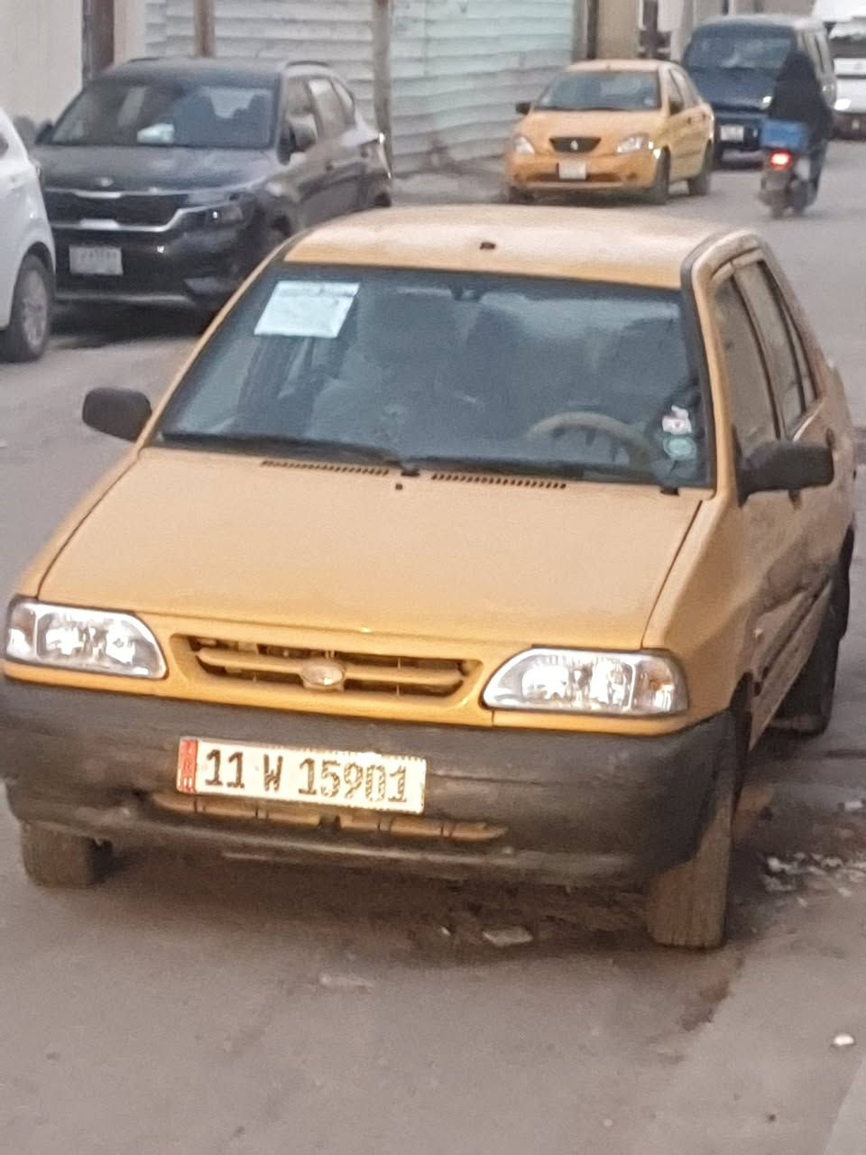 سلام عليكم سياره موديل ١٥ عرضه ٣٦  سياره  حلو بيه صبغ جاملغ خلفي سياره ابسمي رقم نكليسي ما تعبك حته هزه ما تخيل موقع بغداد  البلديات شارع مصرف 
***********
