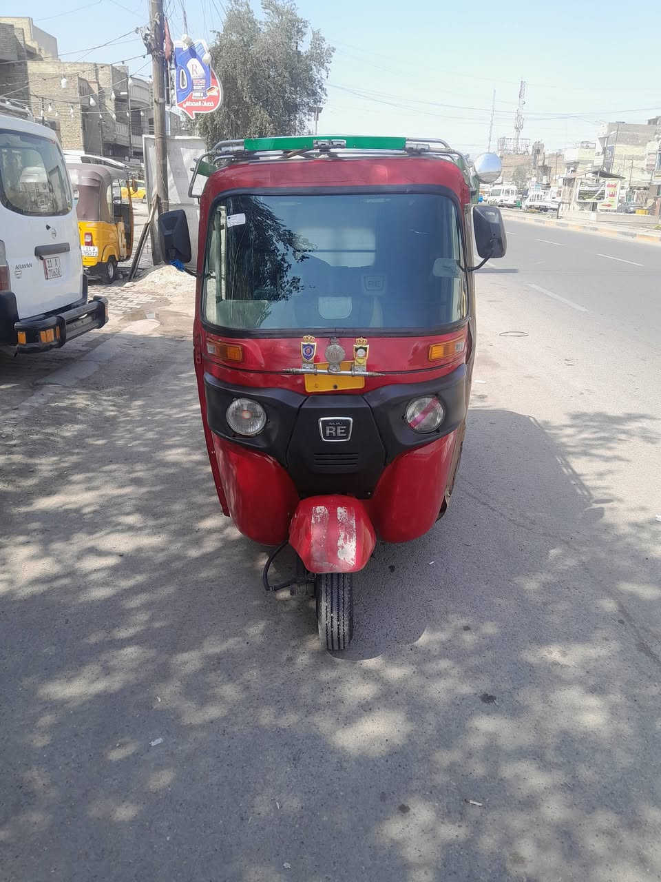 سلام عليكم تكتك موديل ٢٠ أوراق اصولي لبيع مكينة خير من الله لاتقيص ولادخان نكرة بكل وكت مكينة ناعمة كهربايات شغالة مصبوغة عام جمالية مكاني بغداد بلديات لسعر ٥ملاين وبيها مجال بسيط حك جية فقط ***********
