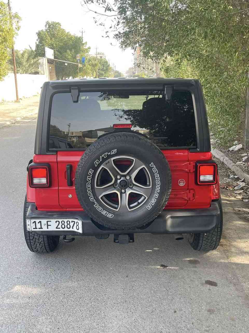 سلام عليكم جيب لانكلر موديل 2018 باسمي سياره بيها جاملغ الخلفي الأيسر سياره كولش جديد مكينه 4 سلندر سياره فول مواصفات ماشيه 75 سياره كلش حلوه احله من صور الشراي يتصل غير متواجد ع الفيس السعر 185 الرقم ***********
