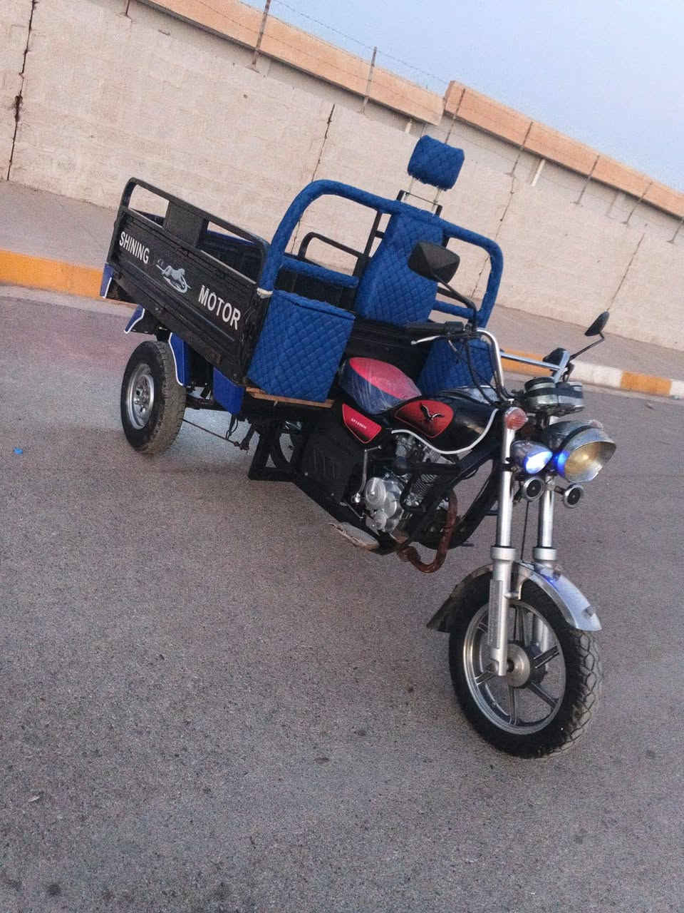 سلام عليكم ستوته فحل عالي شاخوان كله عل بلدي بدون صبغ وبدون لحيم قلاب منفيس وبليته كامل مكينه 2024جديده الي يدور بلادي خلي يجي يمي السعر مليون 450وبي مجال قليل حك جيتك الشراي يتصل والمو شراي خلي يعبر المنشور رجأن العنوان كركوك ***********
