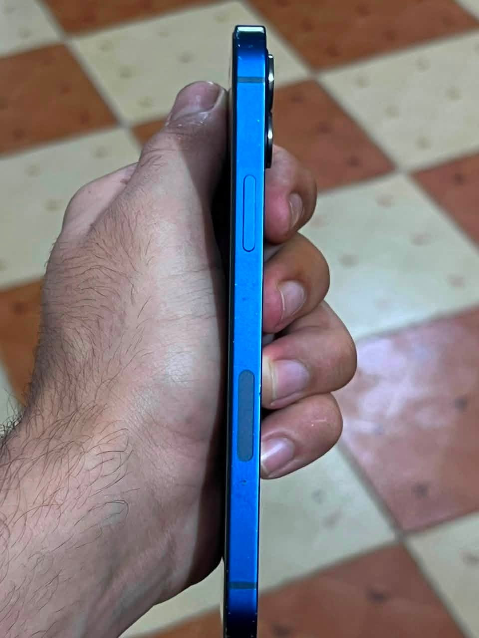 🔥 للبيع: آيفون 12 (عادي) - 128GB 🔥

📱 الجهاز نظيف ويعمل بكفاءة عالية، مناسب للاستخدام اليومي.

✅ الموديل: iPhone 12
💾 السعة: 128GB
🔋 صحة البطارية: 79%

الجهاز بحالة جيدة، وكل شيء شغال بصورة طبيعية.

💰 السعر: (285) وبي مجال بسيط

📩 للاستفسار أو المعاينة، راسلني على الخاص.

او اتصل ***********
