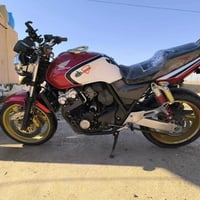 سيبي ٤٠٠ • ٢٠١٢ • ABS