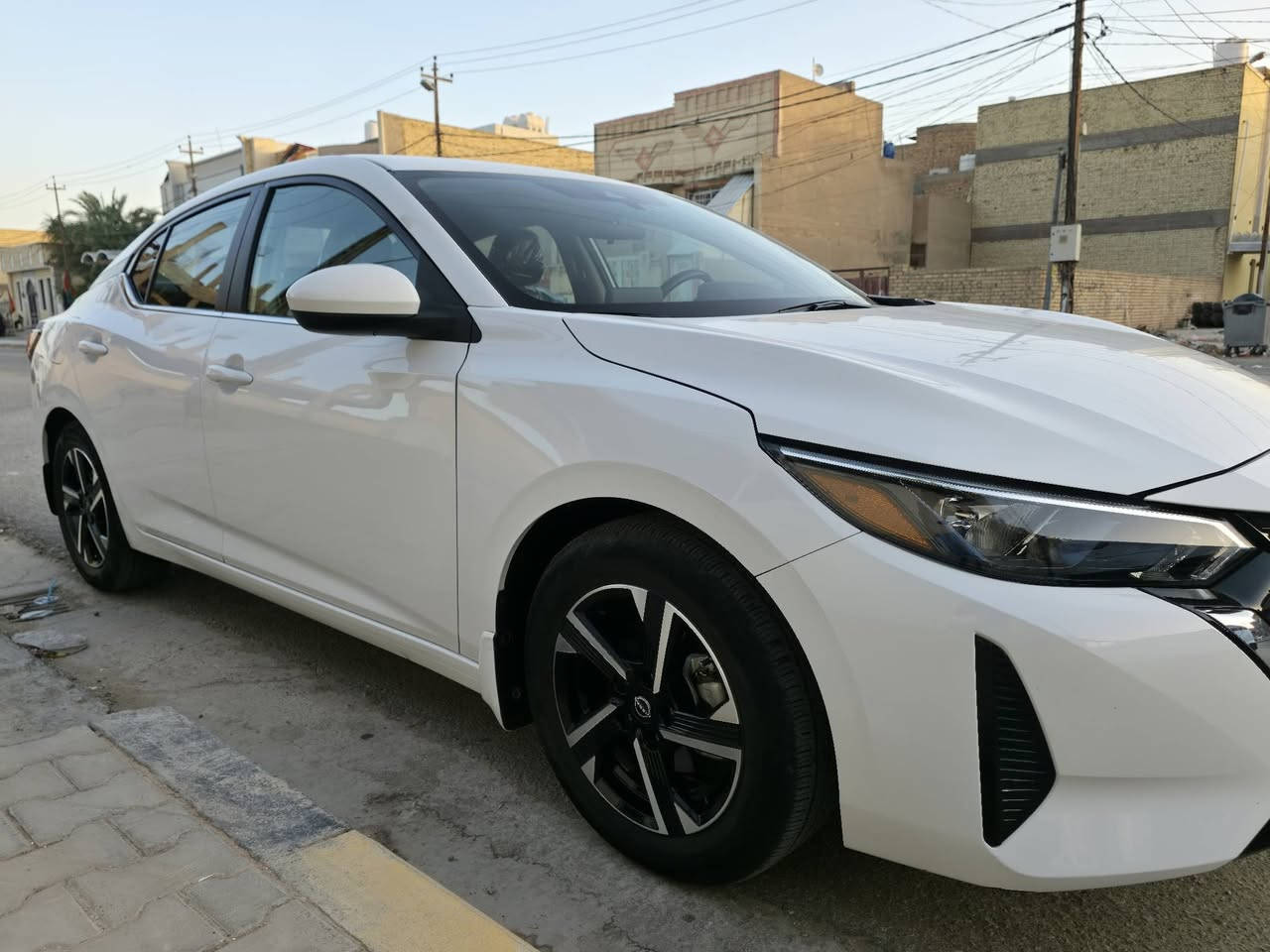السلام عليكم
نيسان سنترا موديل 2024

فول مواصفات عدا الفتحة 

تبريد ثلج 

شاشة

دواخل اسود

وارد أمريكي 

حادثها موضح بالصور 

مكاني النجف 

سعرها 154 

مامتواجد فيس بس اتصال ووتساب 

للاستفسار اكثر  ***********
