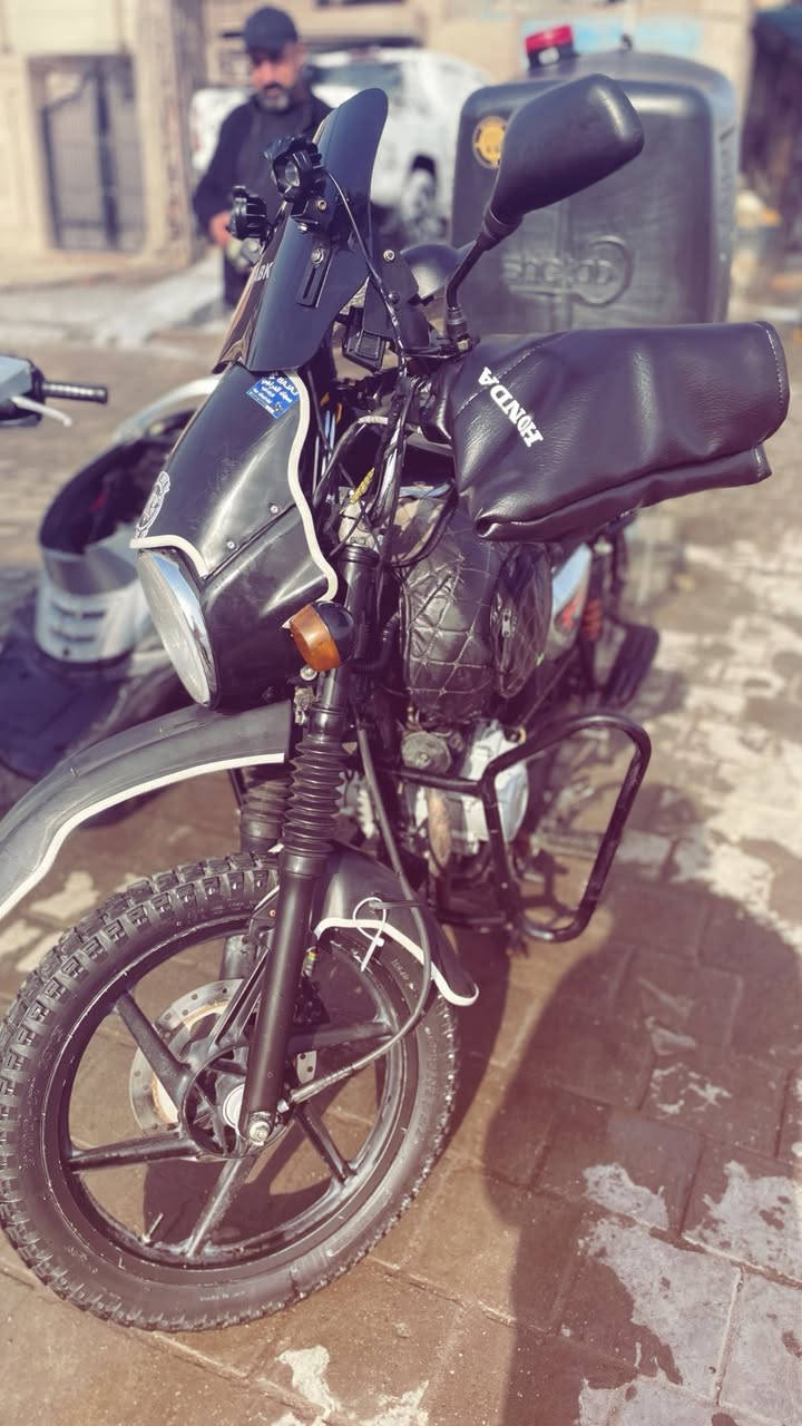 سلام عليكم دراجه بوكسر مديل 2021 اوراق دراجه خير من الله تشتري منا اطلع لشخل منا سعر1150وبيه مجال بغداد مدينه صدر رقم ***********
