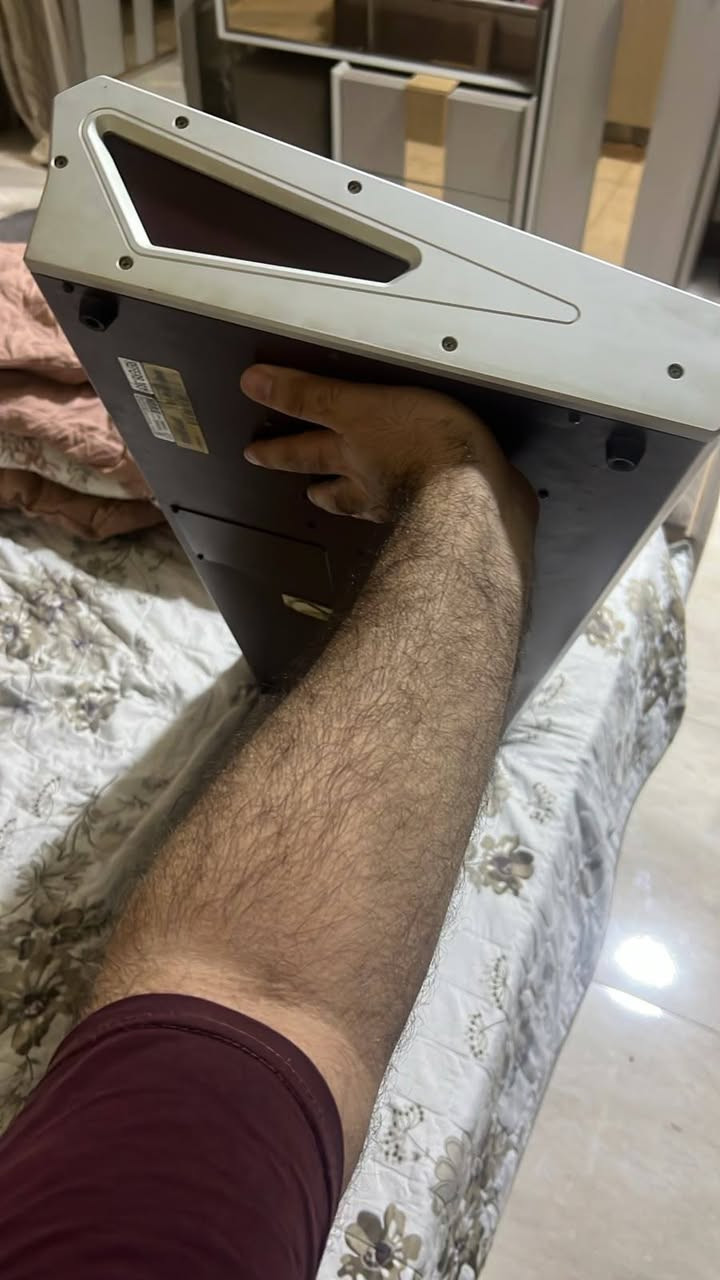 تحياتي للجميع امجي تو للبيع مفتوح تنضيف فقط والباقي شرط السعر ٢٤ورقه استفسار ***********
