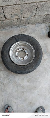 تايره مال ستوته بعير خمسه ستد للبيع السعر15 07518237450