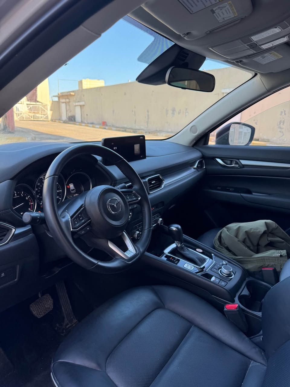 Mazda CX5 2025 مازدا سي اكس ٥ 

بوند و شوي جنطة صبغ بدون دواخل
محرك ٤ سلندر ٢٥٠٠ تنفس طبيعي مرغوب
جملغ شوي تعديل بارد و ٢٢ الف ميل ماشية
ارباك سترن و بردة طاك و شرط الترقيم ✅

مواصفات فول فقط مو سلايت، بصمة كشنات هيتر و دبل اكسل و رادار و حساس و شاشة و كاميرة و ويل كروم
كير محرك شرط مضبوط و رادارات و حجر بلادي شركة

سعر 🔥 138 و مجال بسيط و مكان عقرة  "ئاكرئ"
واتس اب و كورك ***********
*********** اكر, نينوى
