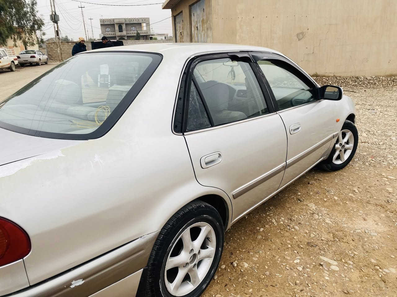 السلام عليكم كورلا موديل 98 نضيفه شوفت عينكم تبريد تدفئه محرك وكير اوتو شرط صدر امامي وخلفي جديد اريدها مراوس ب BM525 مسكر اوتو مو عادي  حصرااا وكون نضيفه مامتعوبه 
***********
هذا رقمي 
Mohammed Al-Azawi
