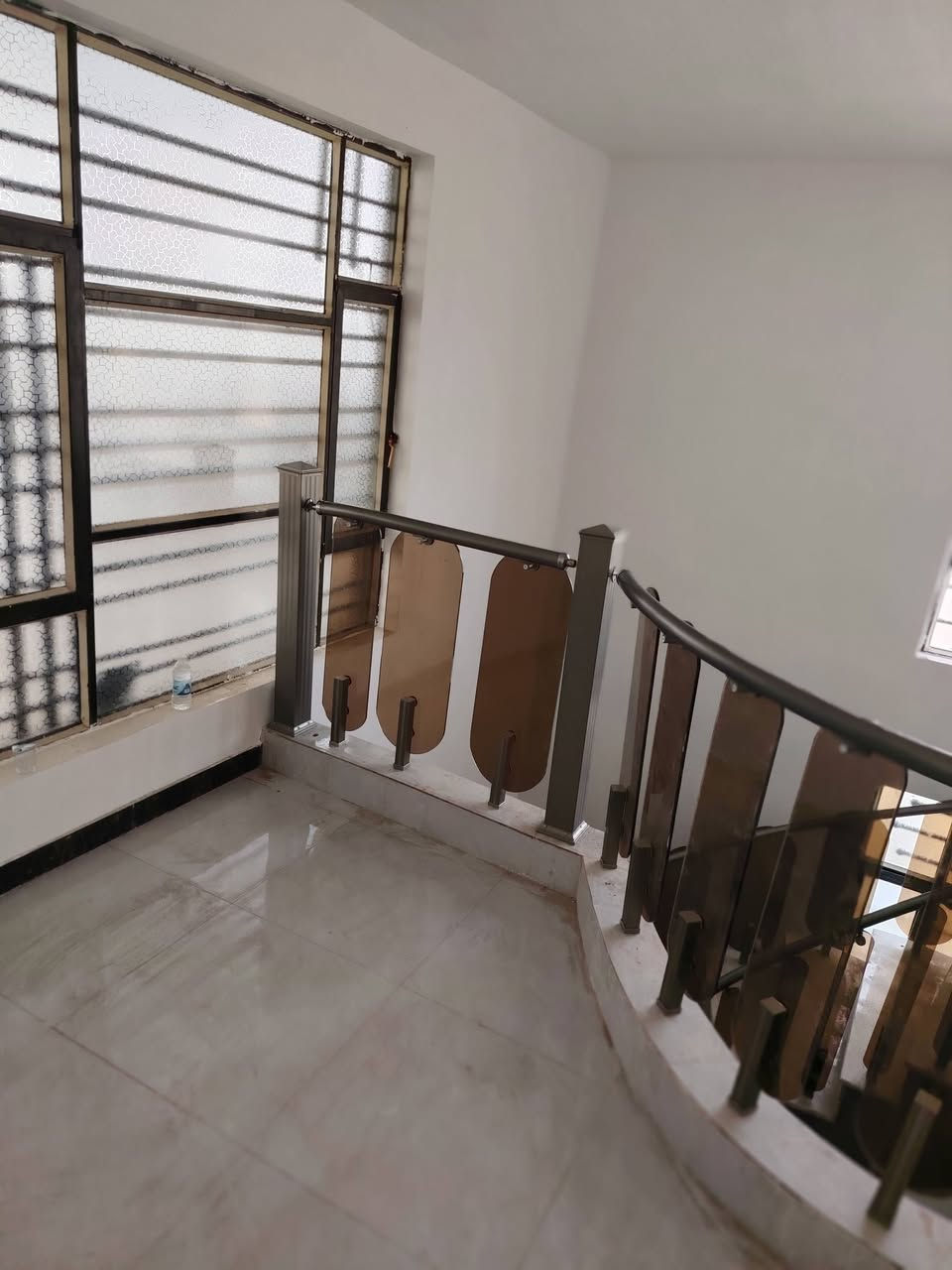 معمل علي للالمنيوم  
المسيب حي المصطفى مقابل معمل الحرير
***********
