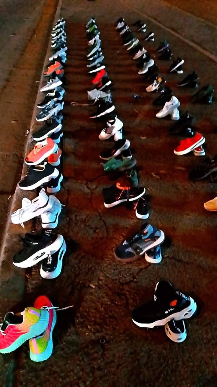 سلام عليكم 
احذيه باله أوربي جمله سعر القطعه 6الاففففف 
قيسات من40لل46 🔥 موجود 100قطعه شلعه وحده 
عنوان بغداد الشعله رحمانيه 
***********
