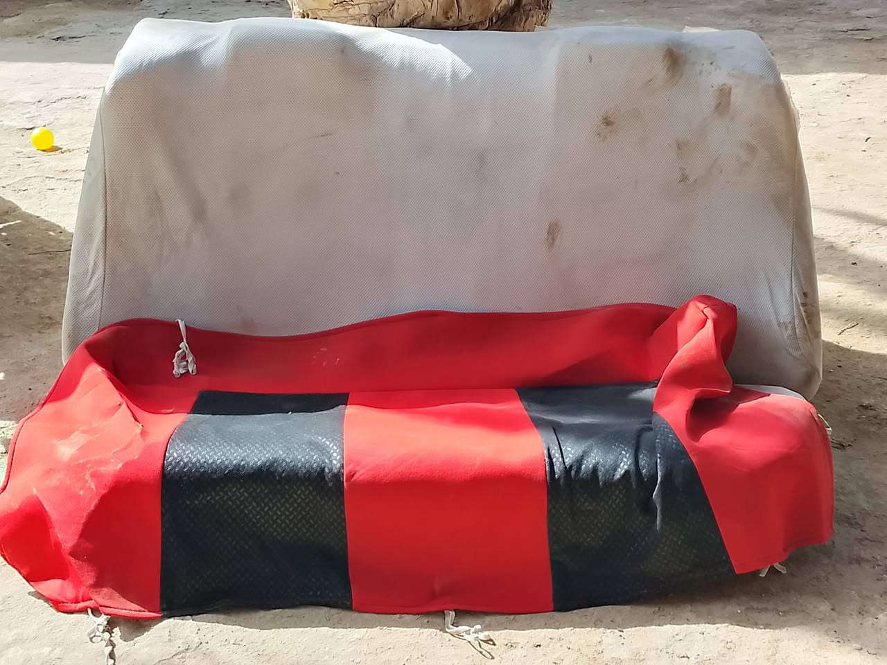 كشنات مارك نفح العنوان شطره سعر 100 وبيها مجال الشراي ***********
