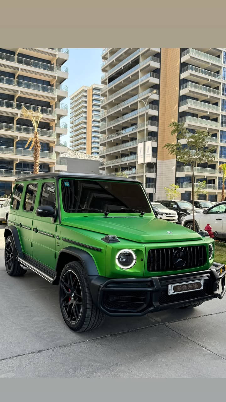 ‏Mercedes-Benz G-Class BCM 2022 
المميز للبيع وكاله bcm خليجي زيرو زيرو 
ماشيه الفين فقط لونها اصلي ومغلفه مات 
رقم بغداد ومكانها بغداد .... 💚💚 

المواصفات غنيه عن التعريف 63 اصل 
بصمه شاشات سلايد تدفئه تبريد كراسي جلد
كراسي كهرباء تحكمات سستم سماعات ردار 
حساسات كامرات الى اخررر معروف المواصفات 
----------------------------------------
الشراي يتصل وممكن ترهم مراوس حسب القناعه 
كفاله عااااامه حته من الشخط ومكانها بغداد 
الرقم : ***********
