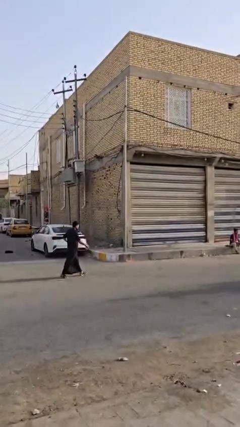 سلام عليكم قطعه ركن وجهين للبيع موقعه كلش حلو الفداء تفاصيل عله هاذه الرقم***********
