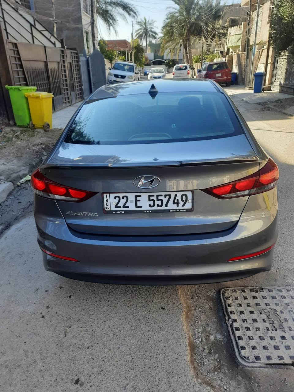 هونداي النترا 
محرك 2000 دوش 
مواصفات 
شاشة جبيره 
مري شفط 
رادار بالمري 
ويل كب 
تخم تاير جديد 
رقم اربيل باسم 
السياره جاهزة بدون اي نقص 
 
حادث السياره جاملغ مبدل ومصبوغ وبيها صفحة عكس السايق كلير من امريكا 

مكان السياره بغداد الدوره 
السعر 120 وبيها مجال 
*********** بغداد, العراق
