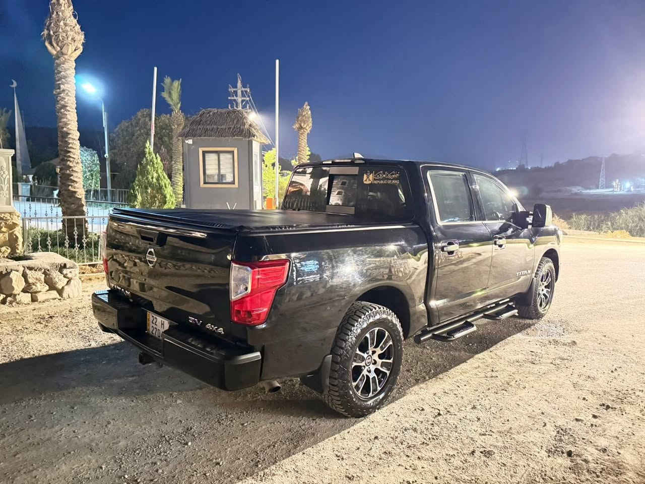 سلام عليكم .
نيسان تيتان 2022 فئة SV للبيع . 

رقم السيارة اربيل الجديد تحويل ثاني يوم . 

السيارة مواصفات SV ✅

١ - محرك 5600 ثمانية سلندر 

٢ - السيارة فور ويل

٣ - كير تعليك 9 سرعات 

٤ -  اشاير بالمري . 

٤ - بصمة ابواب . 

٥ - بصمة تشغيل . 

٦ - مقاعد رصاصي واسود. 

٧ - جام ( كهرباء ) اوتوا  . 

٨ - مري كهرباء . 

٩ - شاشة كبيرة تدعم نظام الكار بلي و نظام الاندرويد اوتوا 

١٠ - تحكم مقود جهتين . 

١١ - مانع اصدام امامي .

١٢ - مانع اصدام خلفي .

١٣ - توقف ذاتي اوتوا هولد . 

١٤ - تبريد قطعتين . 

١٥ - تحديد مسار . 

١٦ - نقط عمياء . 

١٧ - مانع انزلاق . 

١٨ - تايرات جبلي USA كاتم . 

١٩ - شاشة عداد رحلات . 

٢٠ - السيارة ماشية 49000 ميل . 

‼️السيارة كلش نظيفة ومتعوب علية يعني تاخذه ما تصرف علية ربع السيارة كاملة للاخيرر  . 

📍مكان السيارة صلاح الدين . 

📞الهاتف ***********
