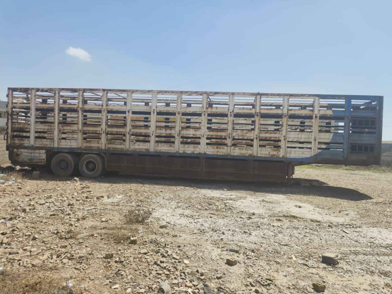 بارجات حلال. البيع الطول. ١٨م. وا. ١٩م.   البيع.     مكان. بغداد.***********
