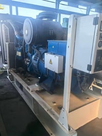 بيركنز 2806 • كمينز K50G3 • محركات ديزل