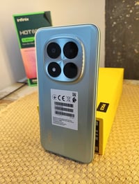 POCO M8 Pro جهاز للبيع 07709141497