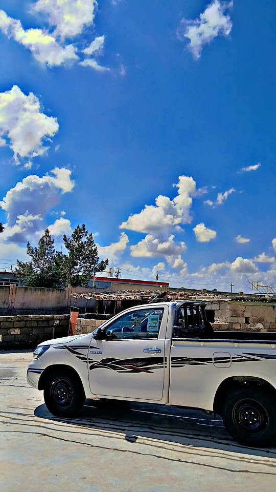 سلام. مەرزی 2022 بۆفرۆشتن سەیارەکە هیجی نیە زۆر خاوێنە ماشی45بەشەر سەیارەکە هەرجوار تایەی شریکەی لەژێرە سیارەکە لەسەر دەقی شەریکەیە بۆزانیاری زیاتر      ژ.م***********
