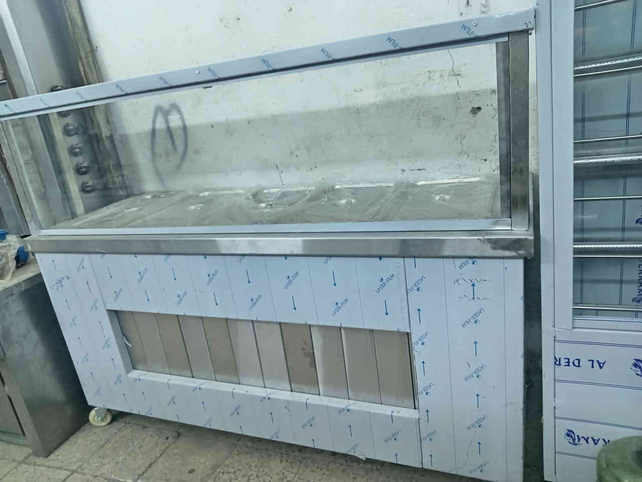 مستعدون لتجهيز المطاعم والافران بكافه المعدات جديد ومستعمل وشراء الغراض المطاعم  الاستفسار اتصال او واتساب ***********
