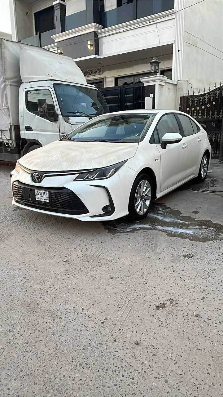 السلام عليكم كورله تجميع صيني
السياره مكفوله من كلشي او تبديله دهن الها 

ماشيه 12 الف موديل 2025

فول مواصفاتها معروفه 

السياره مدوشمه  

وبيها ويل عادي وخط ابيض 

تريد ويل او ويلها البلادي موجو زيرو 

مكاني بغداد الدوره

السعر 25 مليون وبيها حك الجيه شي قليل

*********** عبد القادر
