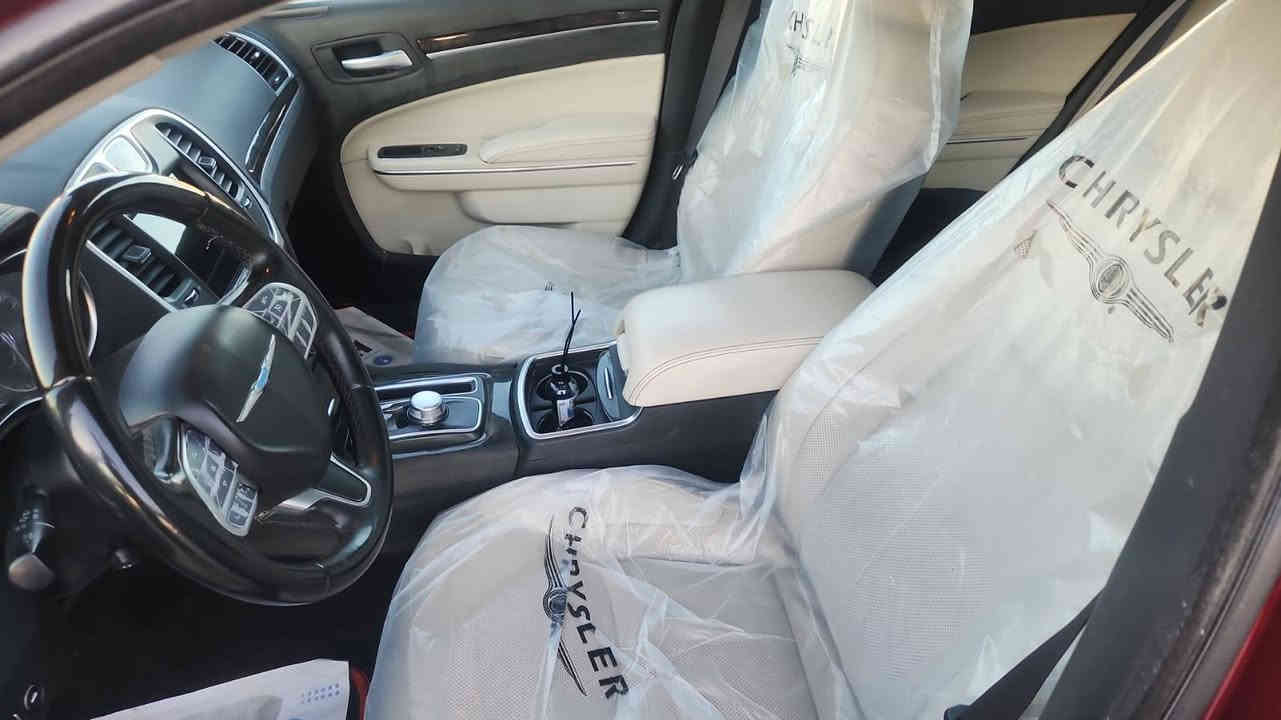 اوباما 2017 فول موصفات  تو ويل داخل كلين صاير بيها حادث هنا جاملغ بونيد فول موصفات بردخلفيه كشنات حار بارد داخل ابيض سعر 230 بيها مجال ***********خابر تدلل
