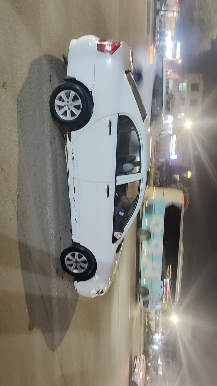 من رخصت مدير الكروب ليفان موديل 2013 السياره جاهزة على اخر حبايه محرك كير كهربايات تخم تاير باتري حداديه تبريد ثلج برغي مابيه نقص رقم قادسيه مشروع وطني السياره بسمي اتريد تحويل اتريد وكاله بل يعجبك السياره كله ابلاديه ماملعوب بيه العنوان كربلاء المقدسه السعر 45وبيه مجال ***********
