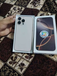 ايفون 16 برو ماكس للبيع ماستر عربي شرق اوسط جهاز نضيف بعده بل ضمان بطا...