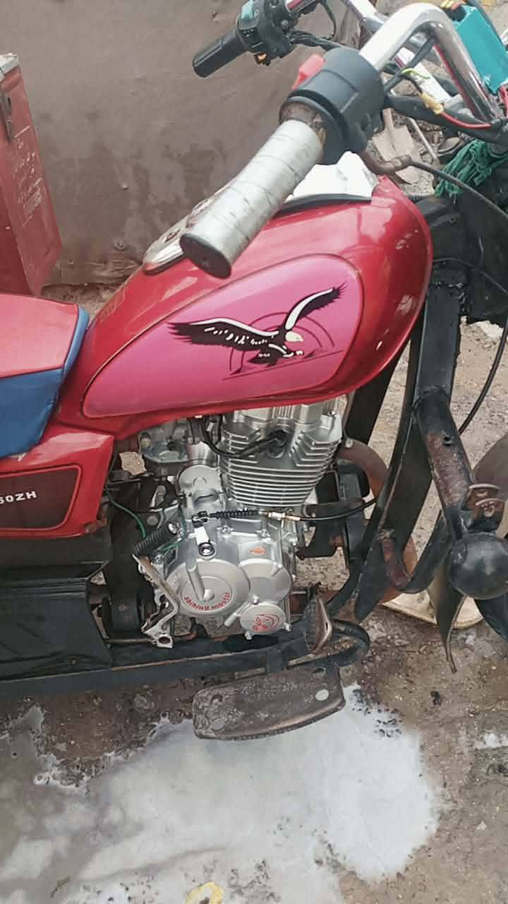 سلام عليكم 
ستوته جمره 2014للبيع كامله مكمله اوراق اصولي وكيله كربلاء مكينه جديد صارله سبوع اكسن تخم تاير ويل كب 13 
مكاني دوانيه قضاء الشاميه 
***********
السعررر 1500وبيه مجال 
تحياتي للجميع
