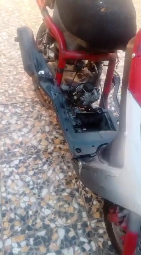 دراجه ماكس ثعلب سرعته ميه او رابعين سعر ٢٠٠  ***********
