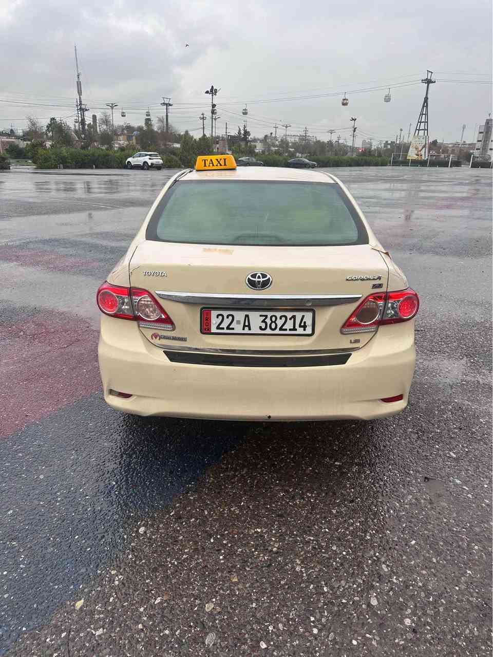 بيكاشو تكسي 2010 كرايته گير توماتيك گيرو مكينه و تەقه و رقه و كارباياتي به شەرەت بوخاري نيه سەر في نيه تبريدي ساردو گەرم مەزبوته شاشه ايپات تاخم غورفەي سفره گاعي نوي به رگه كوشيني نوي به رەدەرکەي لوكه چوار تايەي خاويني له ژيره چاملغي لاي سايقي سبوغه لەگەر سندوقي جي جي سارده كوتي هه يه پشتي ناو حەوزي نيتي تەنها قەيتاني جولاوه زوريش خەفيفه پيشي ته نها بەده نەيە بي شانسی و بي بەتانه  سەنەوي هەزەي نويه بەناوي خومانه بي كيشەیە نرخي ١٣٠ مجالي برايەني تيدايه  ***********
هه ولير أربيل, العراق
