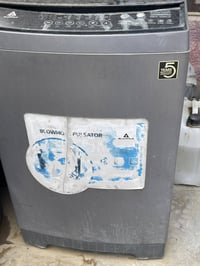 عندي غساله اوتماتيك الحافظ ب ١٣٠ وبيها مجال  مبيها اي عطل الي يريدها  ...