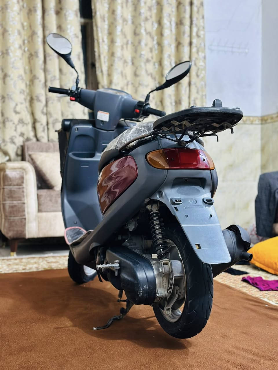 السلام عليكم دراجة منغولي 2007 كاتم للبيع
الدراجة برغي واحد نقص ما بيها الدراجة كله شغاله
سلف - هندر - اشاير - لايتات بك لايت - مكينة نضيفة جداً
-نكرم سلف - بريكات - باتري جديد - الدراجة ما ناقصة اي شي - الدراجة واضحة يمكم بالصور -
المكان طريق الحسينية قرب فندق البارون للستفسار -***********-***********-
