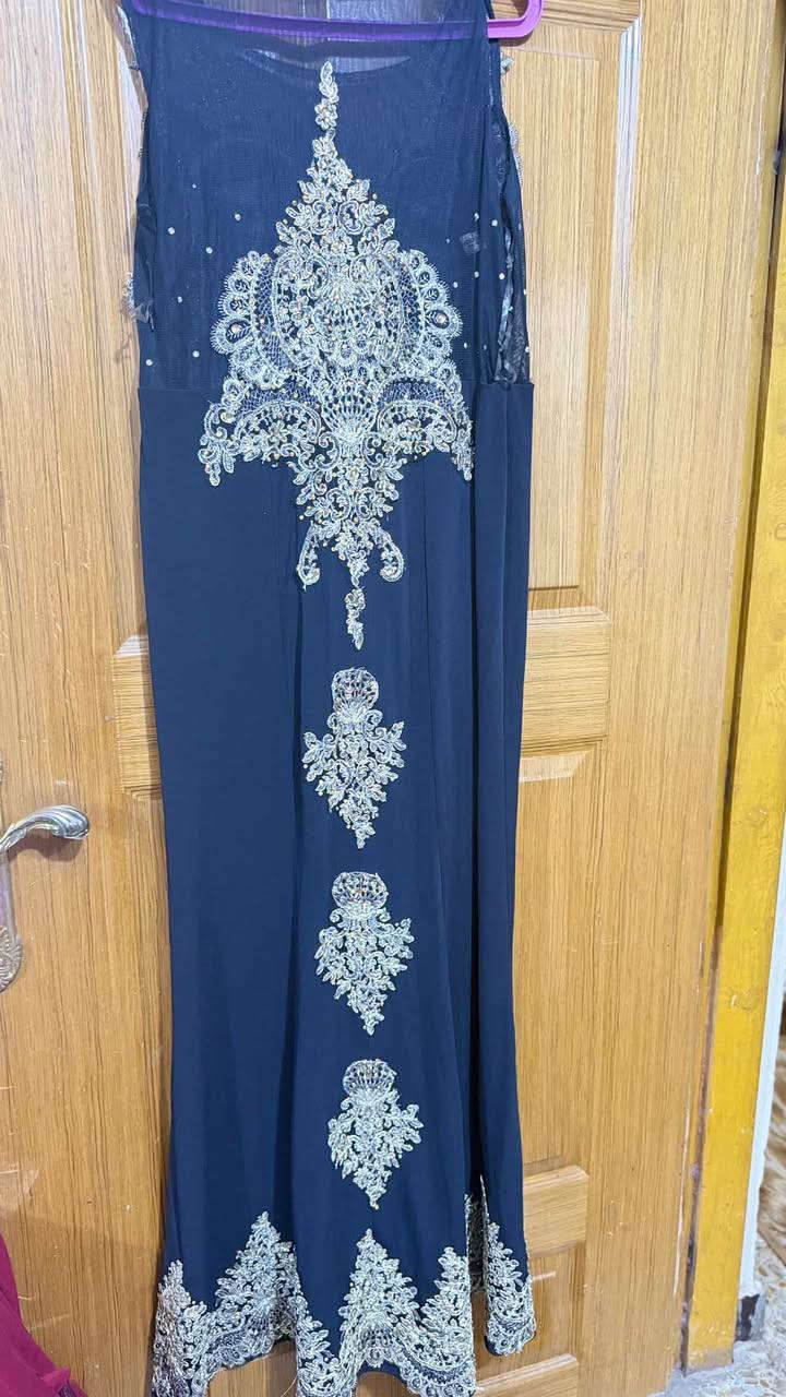 مجموعة فساتين للبيع
قياس 44 وأكثر.
الي تاخذ كل فساتين.
مانختلف وياها عسعر


**إذا كنت صاحب هذا الإعلان وتريد حذفه لأي سبب، رجاءا أرسل رسالة إلى الدعم الفني**