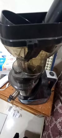 معصارة فواكه • مستخدمة مره وحدة • حي اور