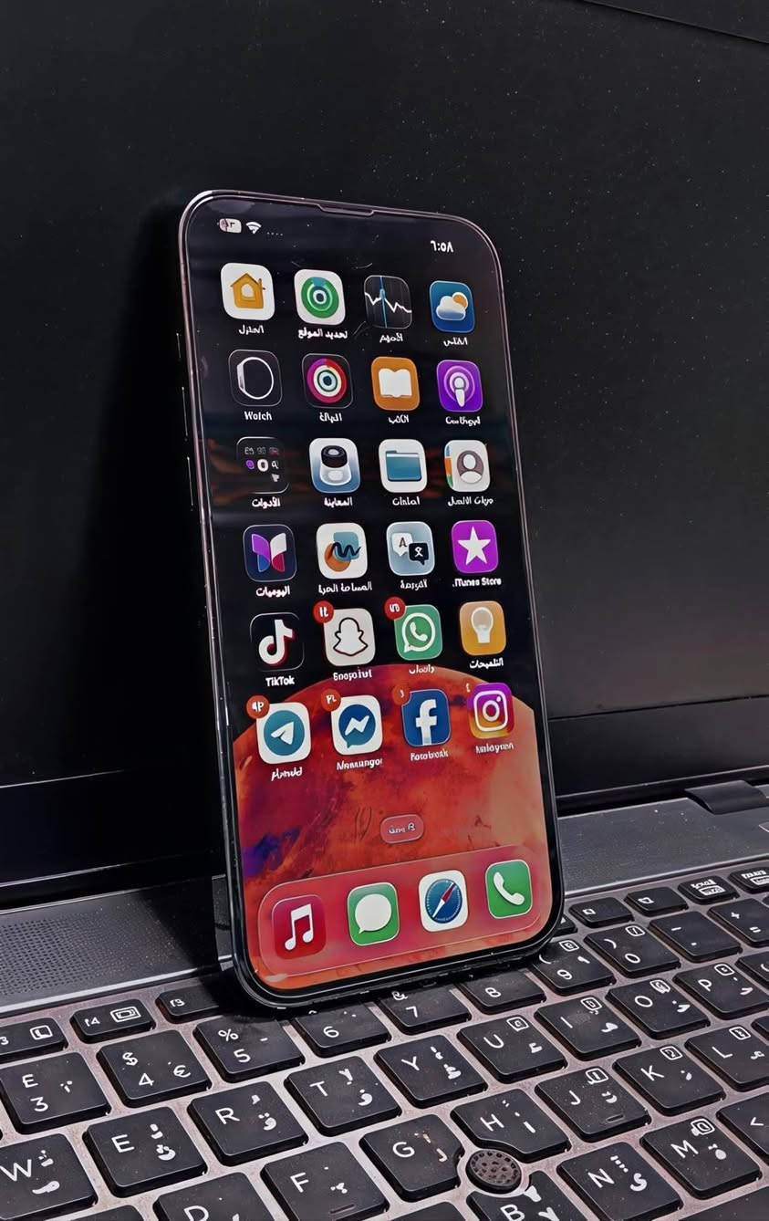 السلام عليكم ورحمة الله وبركاته
iPhone13 pro max 
ذاكره 256
بطاريه 80
فيس ايدي شغال
جهاز وتر برغي ممفتوح
جهاز استخدام شخصي 
زلغ مابي جهاز صافي
تاخذه علفحص 
الاتصال:***********
