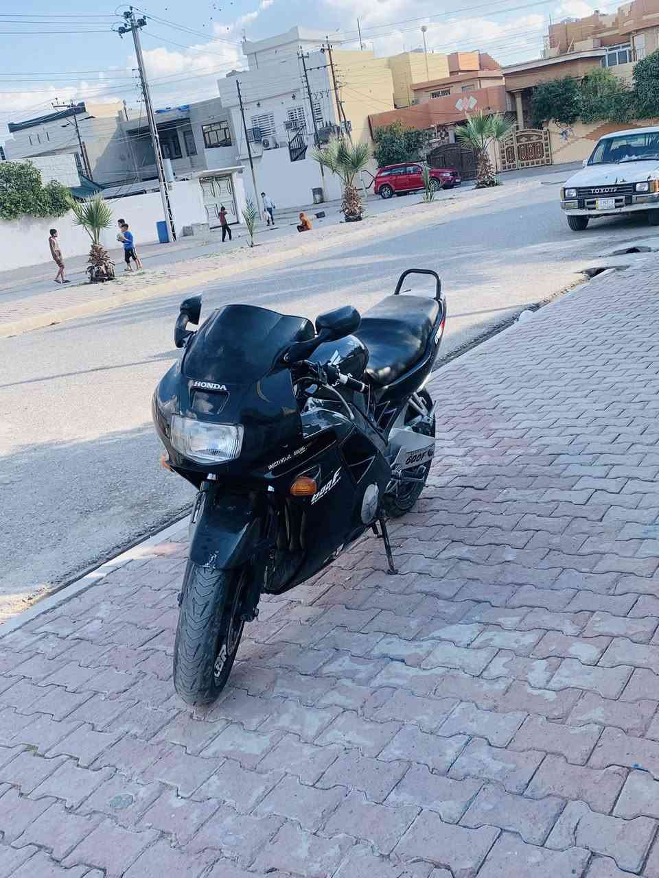 السلام عليكم
F2_600

محرك كبس شرط برغي ممفتوح 

كهربائيات كلشي شغال

أوراق فقط مكاتبه

مكان كركوك

السعر 15$

وبيها مجال كلش قليل 

***********
