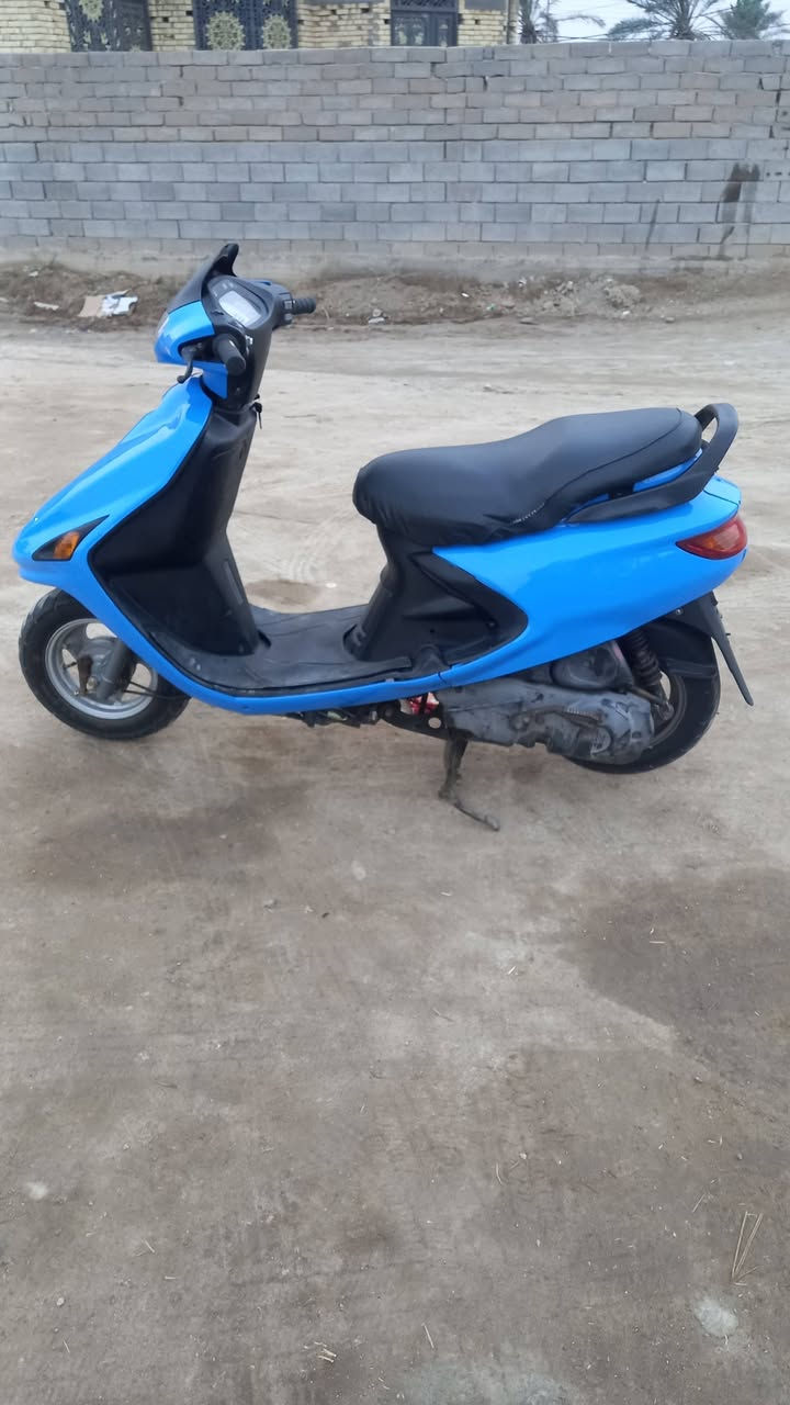 السلام عليكم دراجه حاويه للبيع***********
