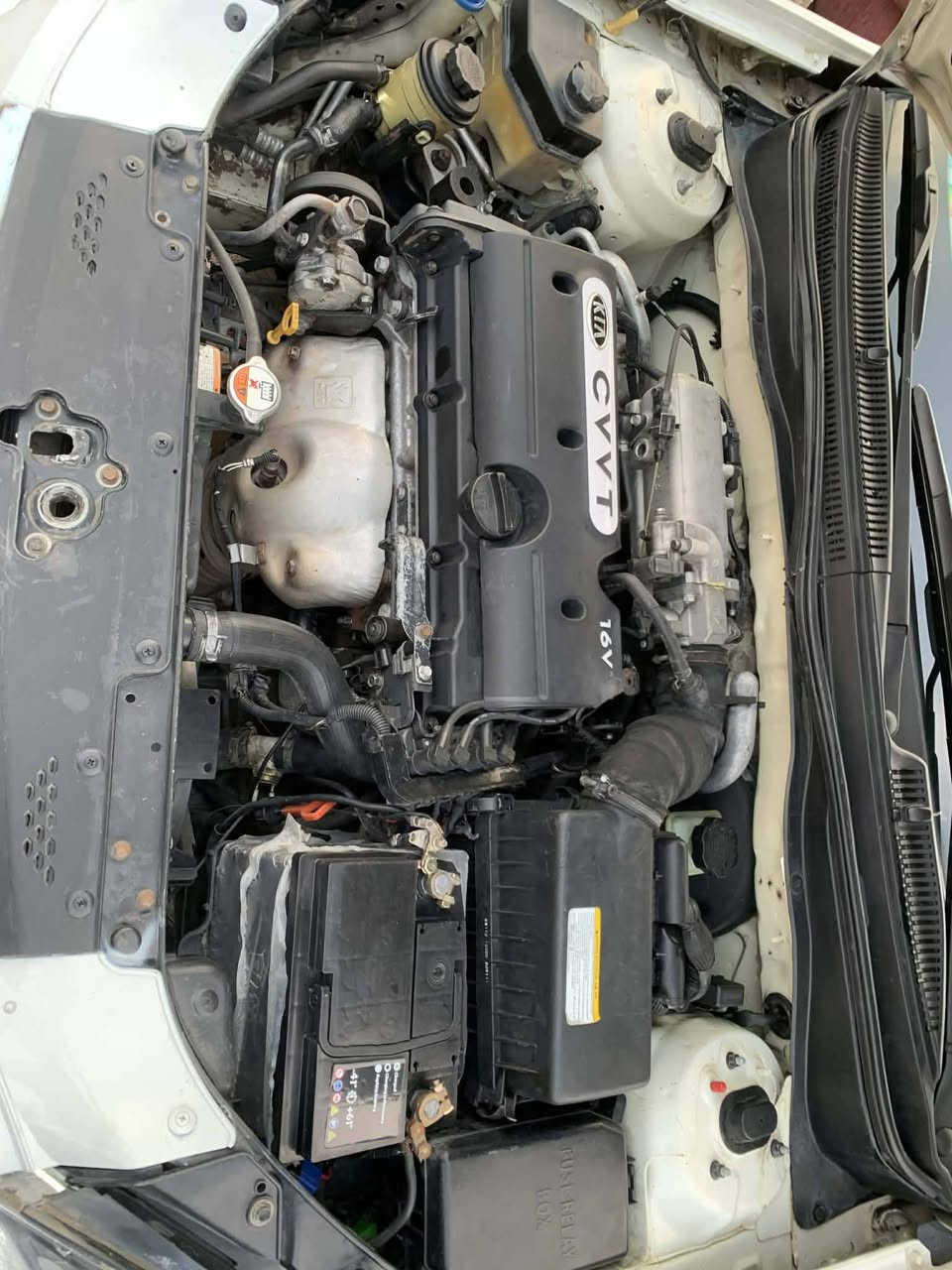 السلام عليكم كيه ريو 2012 فول عده فتحه داخل برايد منضومه زينول 
كير ومكينه بشرط عل فحص 
مصبوغه عام  جانت تكسي رجعناها خصوصي 
طخم وره كدام بشرط  السياره جاهزه ربع ماتصرف عليها 
ضررها بل جاملغ الوره  شويه بل صندوك مثل ماموضح بل صوره 
السياره خير من الله 
خاص ماجاوب  
انتصل. فقط 
***********
