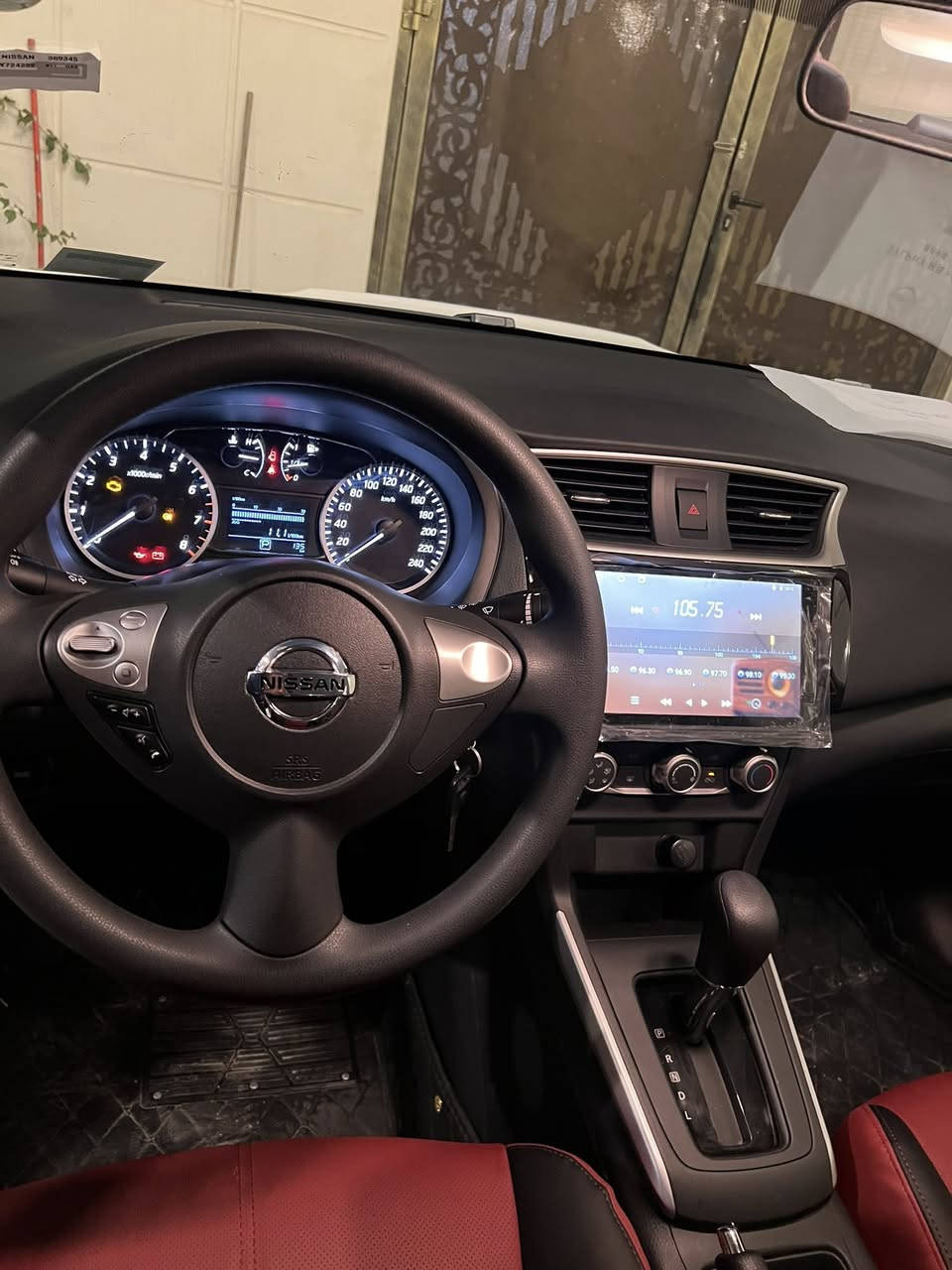 سلام عليكم نيسان سنترا 2025الفول موصفات فتحه كشنات حمر شاشه ماشيه صفر كيلو (زيرو) السعر 139الاستفسار الاتصال على رقم ***********
