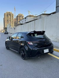 للبيع كورلا هاتشباك ٢٠٢٠ السعر ١٣٨ وبيها مجال بسيط  فول مواصفات night ...