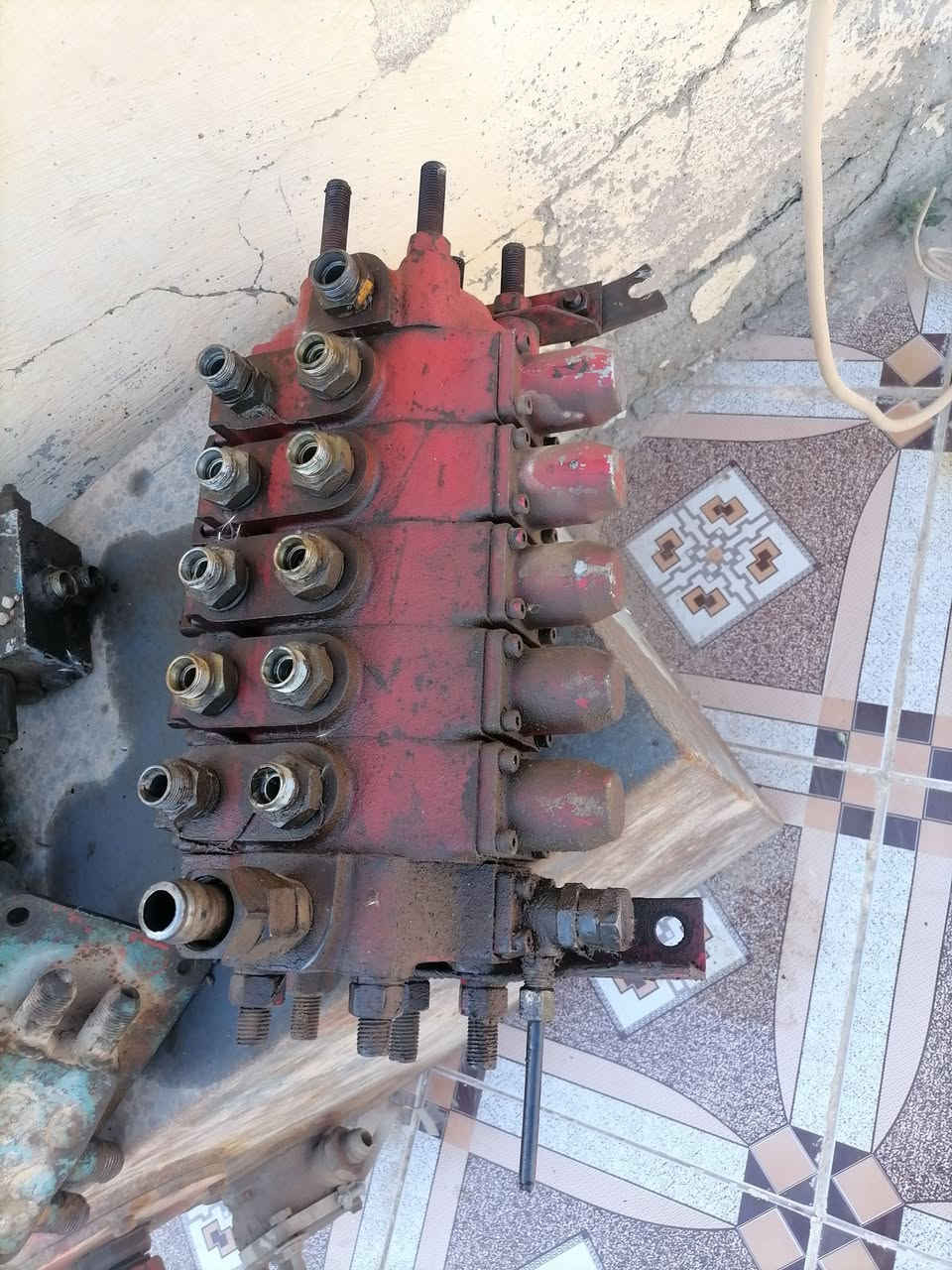 مضخه سويده أوربي وكنترول ألماني ٥ خط شرط الشغل ***********
