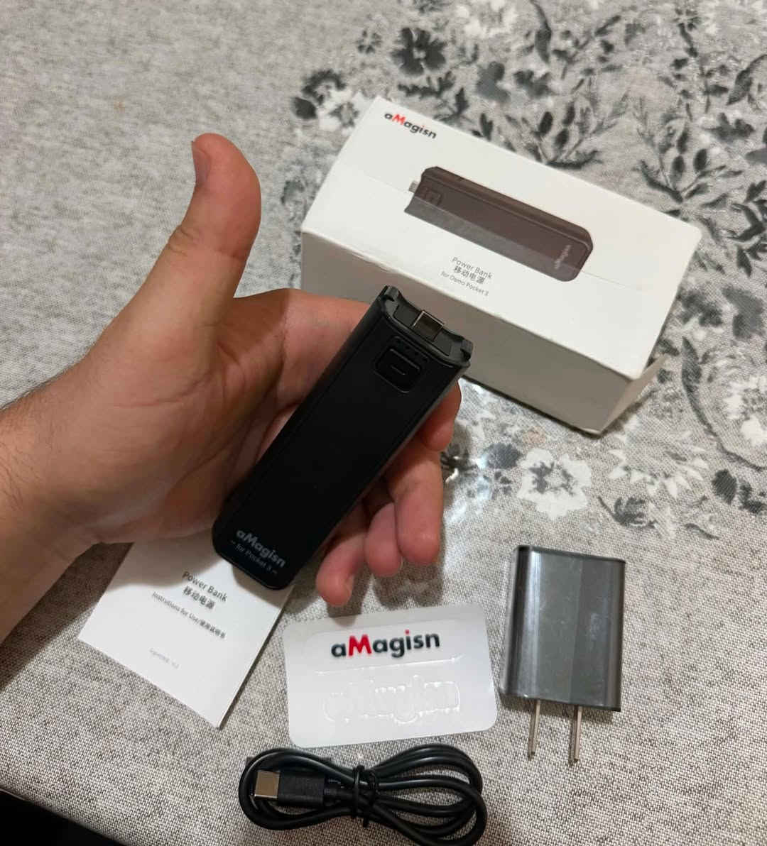 بور بانك جديد لوك كبس شركة لي DJI Osmo Pocket 3سعة ٤٥٠٠ ملي أمبير تفاصيل موضحة بل صور متوفر توصيل


**إذا كنت صاحب هذا الإعلان وتريد حذفه لأي سبب، رجاءا أرسل رسالة إلى الدعم الفني**