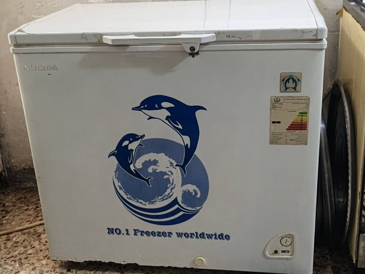 السلام عليكم غراض للبيع نضيفات وشبه جديدات استفسار ***********
