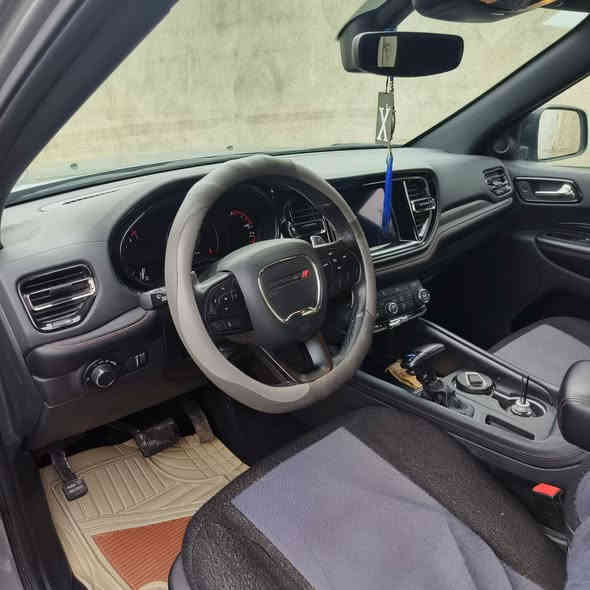 السلام عليكم دورونكو وارد أمريكي 🇺🇸 ضررر فقط بنيد موديل 2023سيااره حلوه وجديده رقم بغداد بسمي تحويل ثاني يوم ***********
