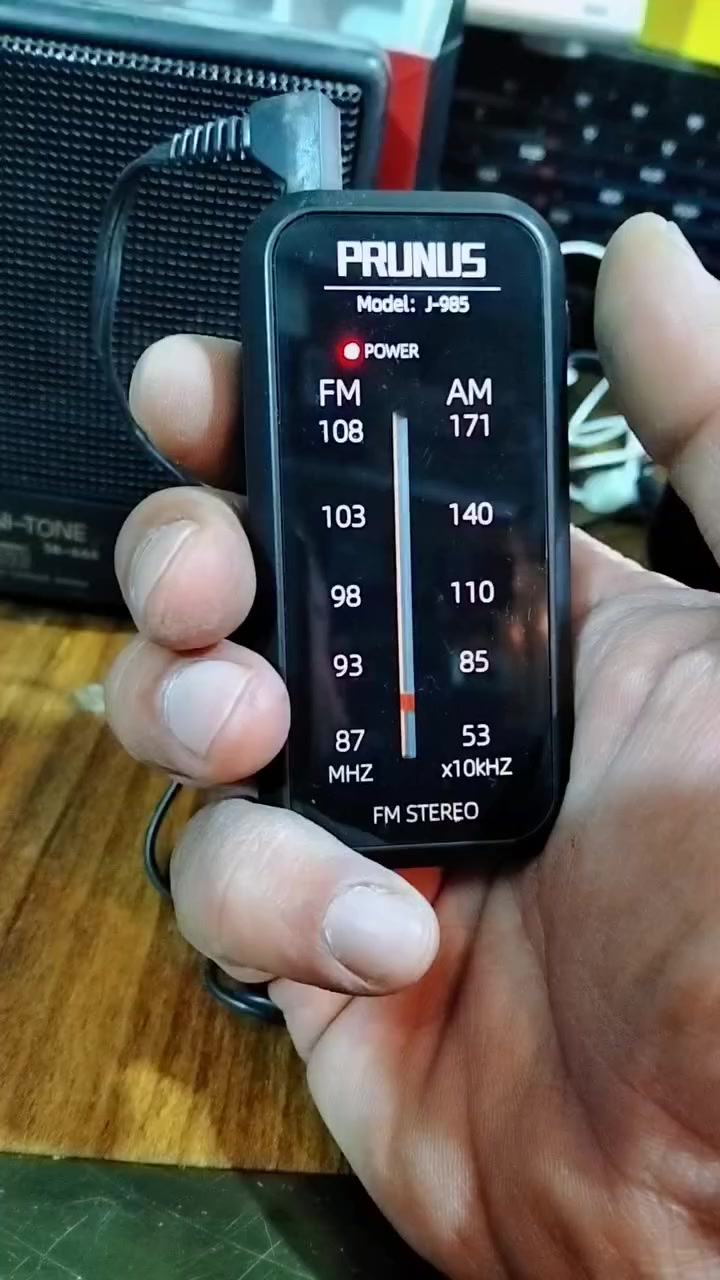 راديو جيب صغير الحجم ستريو
موجات الراديو FM AM 
يعمل باتري ريمونت عدد 2 
جهاز جديد بالكارتون مع سماعة الأذن 
السعر 20 الف مع التواصل 
للحجز المراسله على الخاص


**إذا كنت صاحب هذا الإعلان وتريد حذفه لأي سبب، رجاءا أرسل رسالة إلى الدعم الفني**